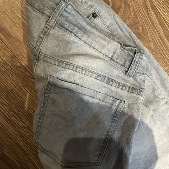 Amazon jeans - Picture 3 of 3